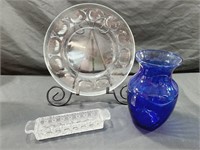 Assorted Glass Pieces