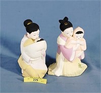 2 Porcelain Figurines 3"