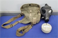 GAS MASK WITH CANVAS BAG