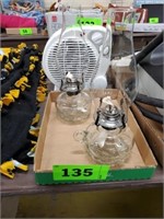 2 X'S BID NEW CLEAR GLASS OIL LAMPS