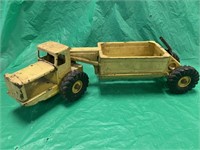 VINTAGE STEEL BODY NYLINT PAY LOADER 22IN LONG
