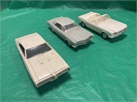 (3) ASSEMBLED MIX AGE MODEL CARS GTO / MUSTANG
