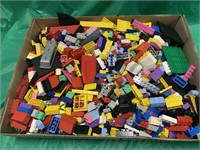 FLAT FULL OF EARLY LEGOS / MIX LEGO PARTS PIECES