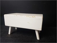 Small Pine-tique White Wooden Stool