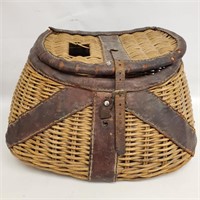 Vintage Fishing Creel Wicker Basket Leather