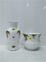 Royal Albert Old Country Roses Holiday vases