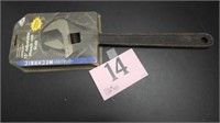 MECHANICAL 15 IN ADJUSTABLE WRENCH WITH SCALE-NEW