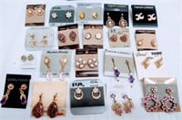 (20) pairs of earrings