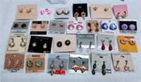 (27) pairs of earrings