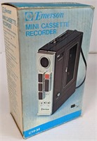 Vtg Emerson Mini Cassette Recorder CTP 34