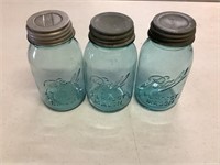 3 Ball Mason Aqua jars