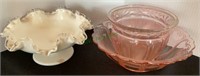 Miscellaneous - pink Depression bowl and vase and