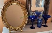Miscellaneous lot - small gilded framed mirror and