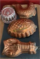 Miscellaneous lot - copper Jell-O molds, small