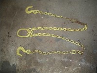Tow Chain W/2 Hooks W/Center Ring  Total Lentgh 10