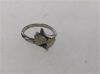 Sterling silver ring with leaves size 5.25