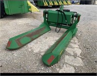 2085 Cotton Bale Handler