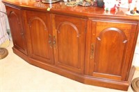 CHERRY - EARLY AMERICAN STYLE - SIDEBOARD