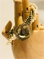 Flower Pearls and Rhinestone Bracelet
