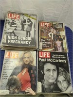 1971 Life Magazines