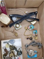 lot misc jewelry and more