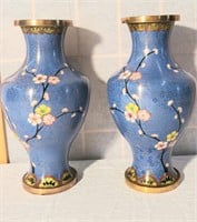 Pr 8 in old Chinese Cloisonne" vases