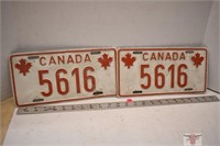 Pair of Canada Plates