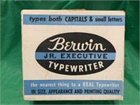 BERWIN JR. EXECUTIVE TIN TYPEWRITER WITH BOX