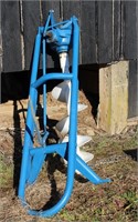 Blue/White Post Hole Digger