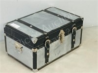 metal/ leather small trunk- 10.5" x 16"