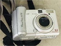 Canon Sureshot A75 digital camera