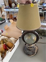 GLOBE LAMP