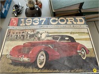 1937 CORD MODEL