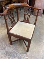 SOLID MAHOGANY CHIPPENDALE CORNER CHAIR