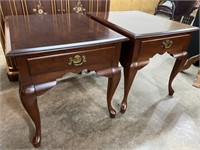 PR OF QUEEN ANNE 1 DRAWER TABLES CHERRY