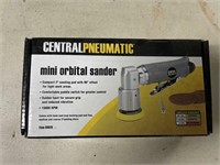 Central Pneumatic Mini Orbital Sander