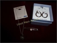 3pc Sterling Silver Jewelry - Necklace / Earrings