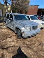 2008 Silver Jeep Liberty (K $85)