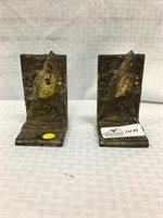 Polychrome cast iron bird form book ends 5.25”