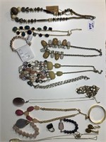 15 pieces costume jewelry from such makers as