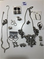 15 pieces rhinestone costume jewelry