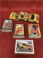 100 Maxx racing collectors cards and Michael