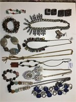 14 pieces costume jewelry necklaces, bracelets