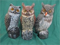 3 plastic owls - 16' tall