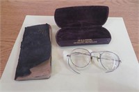 Vintage 12 k GF Eye Glasses w Case & 1904 Cal