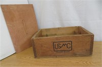 Dovetailed Wooden Crate 16.5" Long W Lid