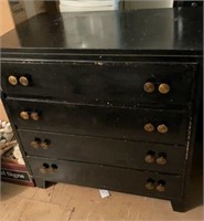 Rockford national furniture company 4 drawer