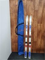 Vintage FAS Elan 955 Skis w/ Catrying Tote