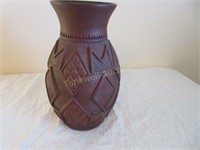 Mohawk Pottery "Iroquoian Geometric Design"