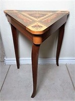 Triangle Music Box Table